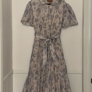 JessaKae Beige and Blue Balloon Maxi Dress